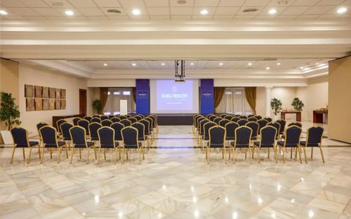 Interpretación simultánea para reuniones ejecutivas y eventos corporativos en La Romana