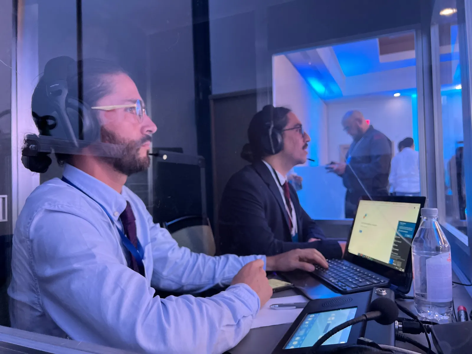 Servicios de interpretación profesional para eventos y conferencias en República Dominicana